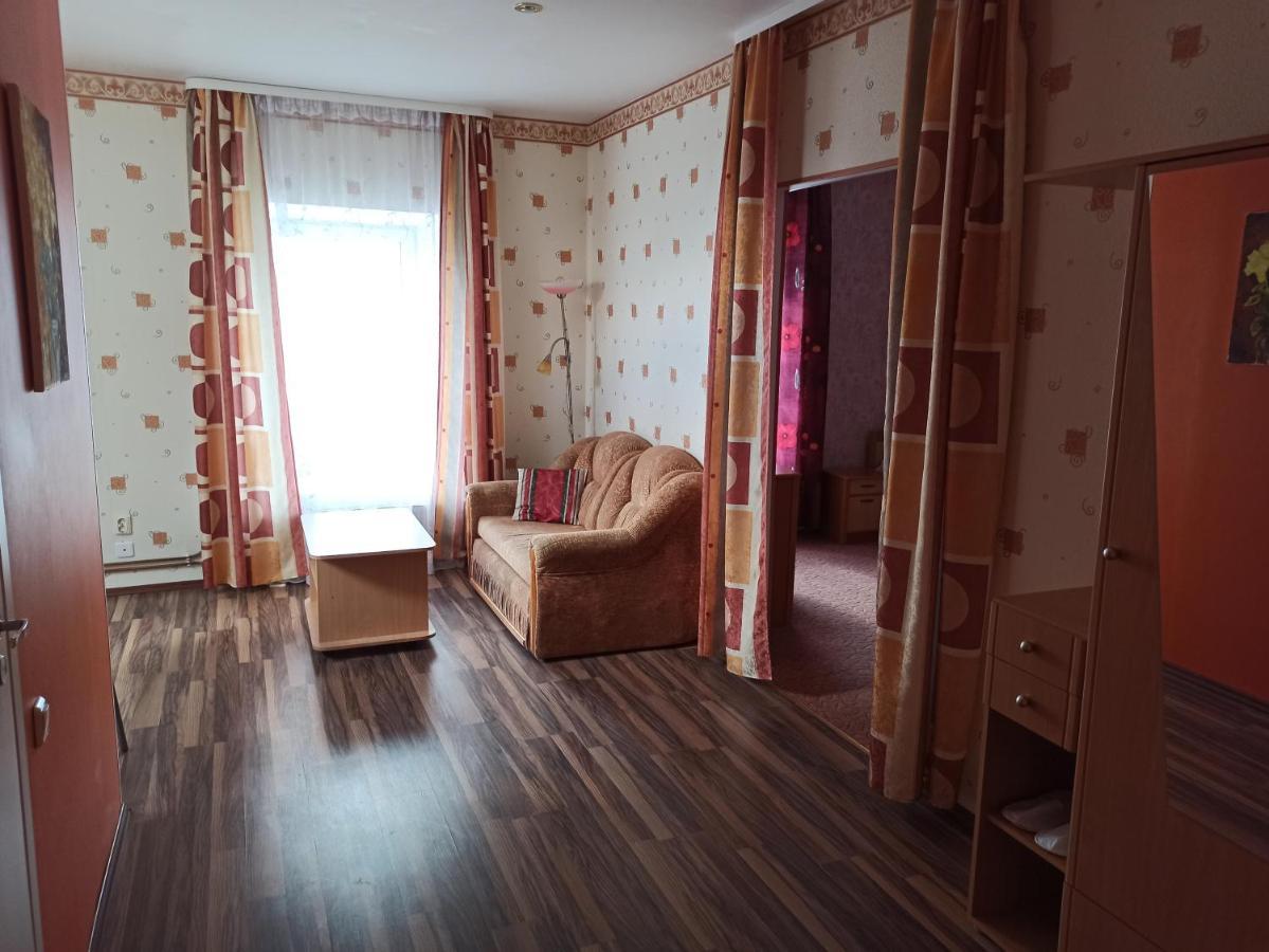 Central Hotel Narva Luaran gambar