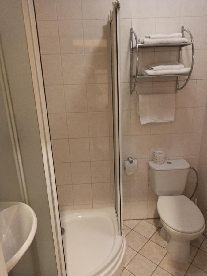 Central Hotel Narva Luaran gambar