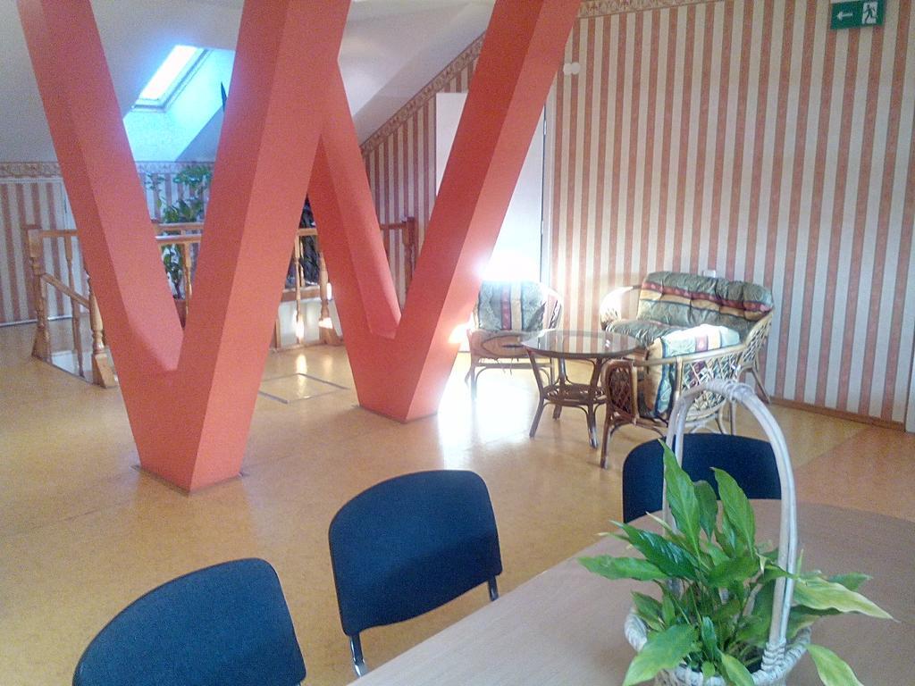Central Hotel Narva Luaran gambar